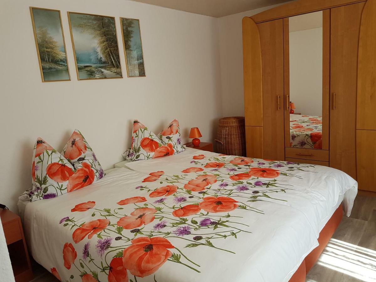 Ferienwohnung Hahn Neuzelle Bagian luar foto